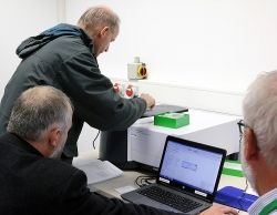 Hands-on training session with Agilent spectrometers