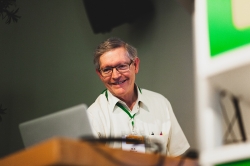 Nobel laureate W.E. Moerner holding his keynote lecture at the 25th Single Molecule Workshop