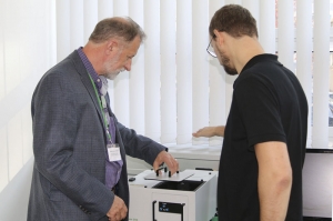 FluoTime 250 – the plug and play time-resolved spectrometer
