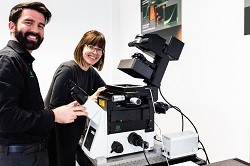 Entwickler für multidimensionale optische Fluoreszenzmikroskopie (m/w/d)