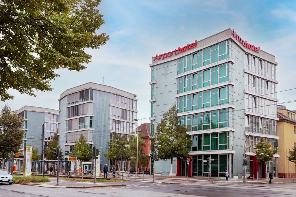 Airporthotel Berlin Adlershof panoramic view